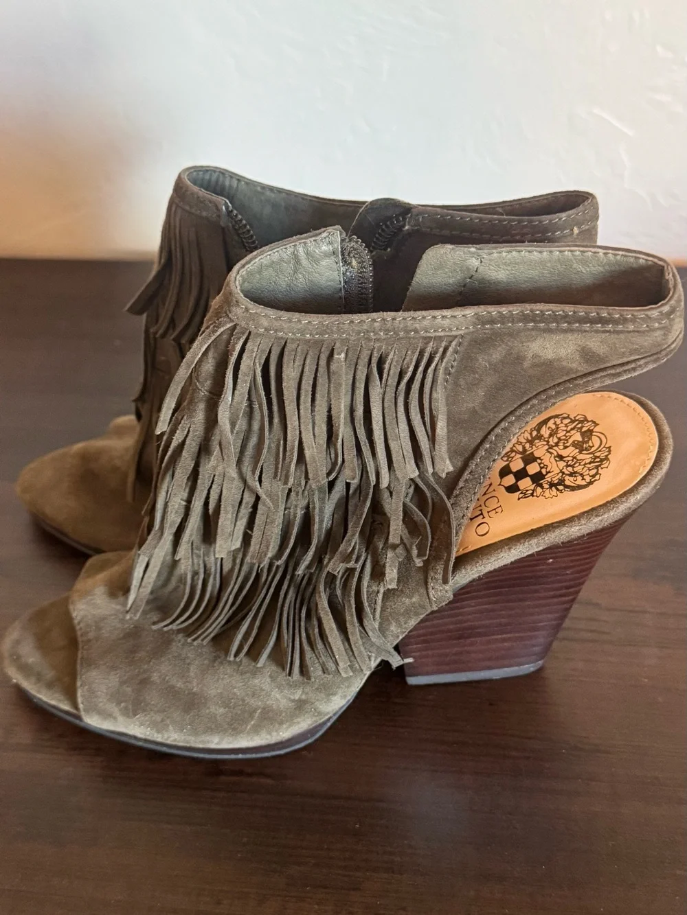 Vince Camuto gorgeous vince